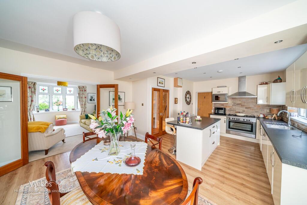 © Webbs Estate Agents © (4 of 43).jpg