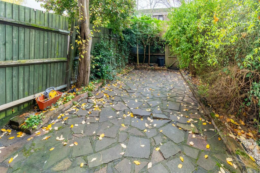 Garden Photo 3.jpg