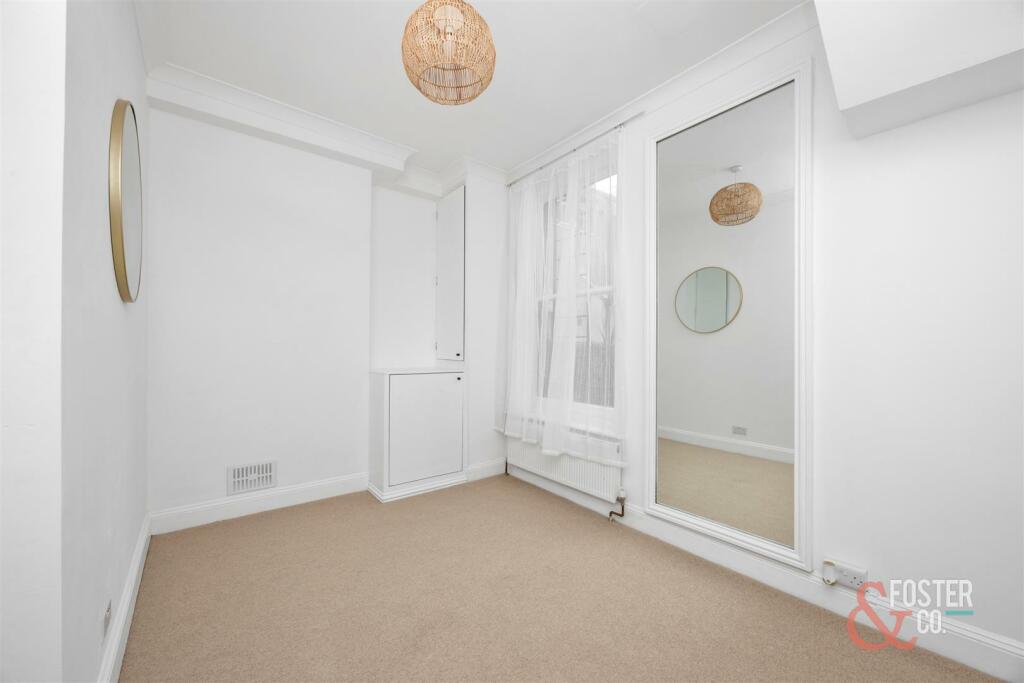 Ditchling Rise, 23-012.JPG