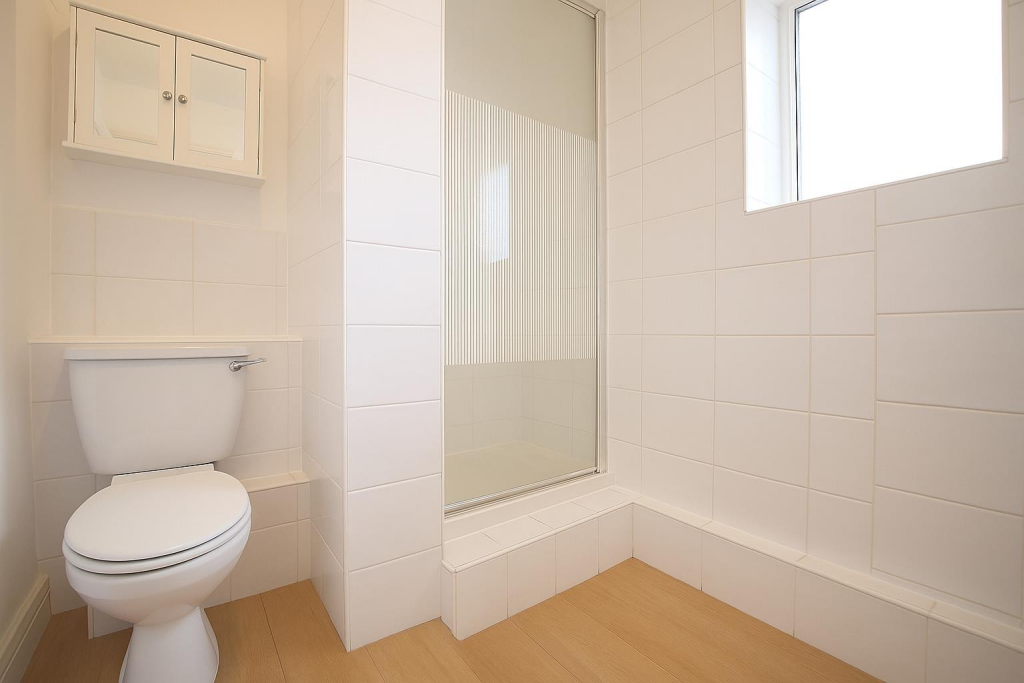 Edited bathroom .png