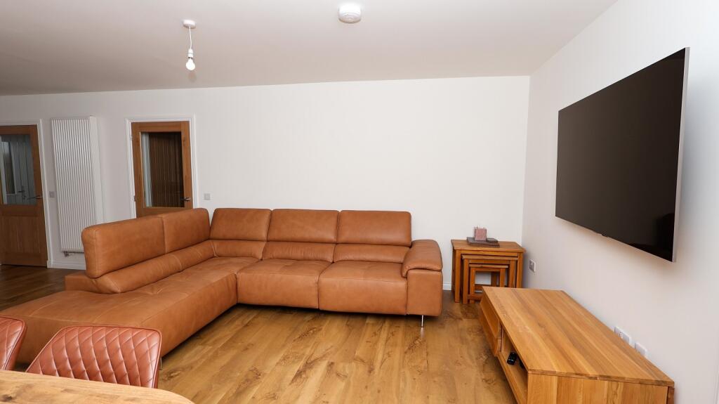 Lounge/Kitchen/Dining Room