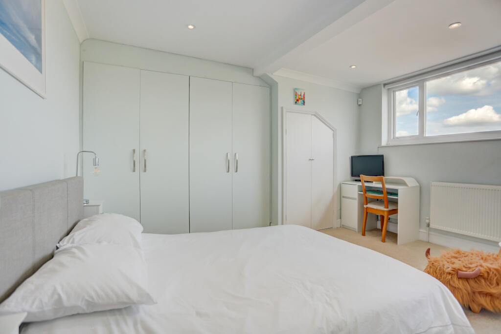 bedroom6