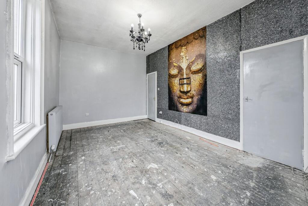 15 Marlborough Street North, South Shields, Tyne &amp; Wear, NE33 4DA