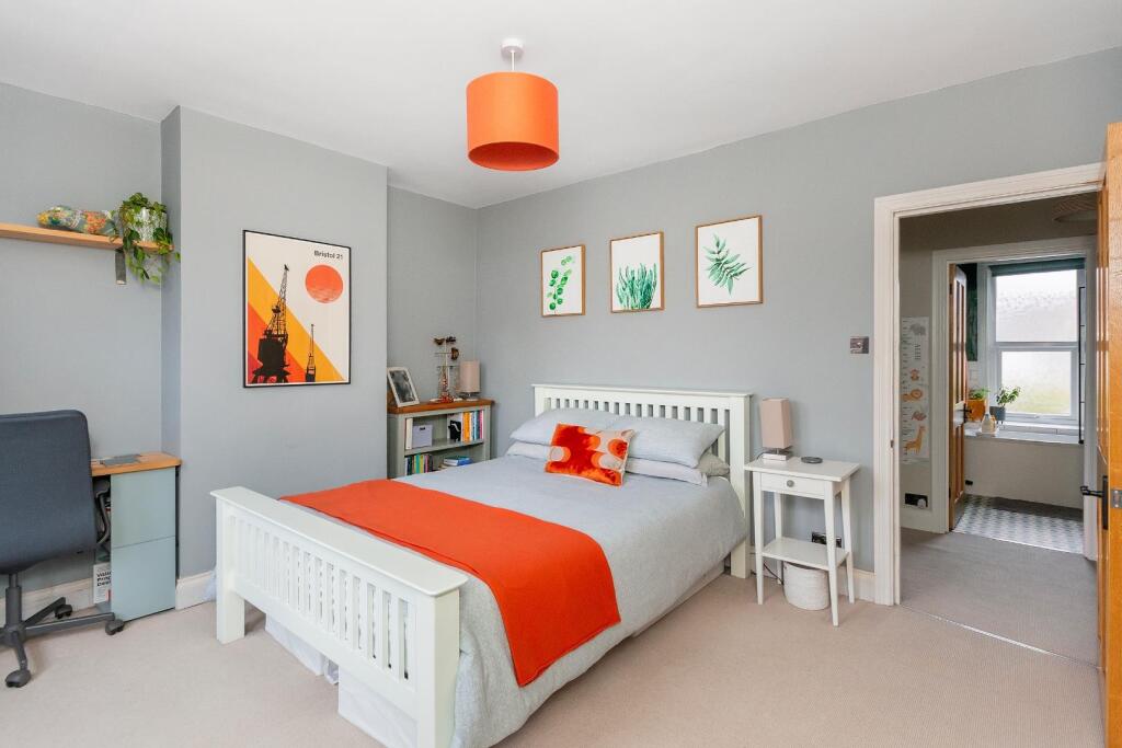 1U1SRBN - Bedroom H.jpg