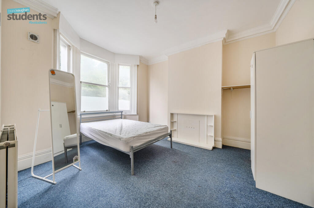 931ee248-4cd4-45d...