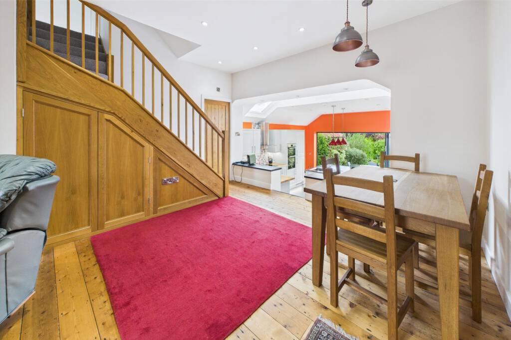 Lounge | Dining Area