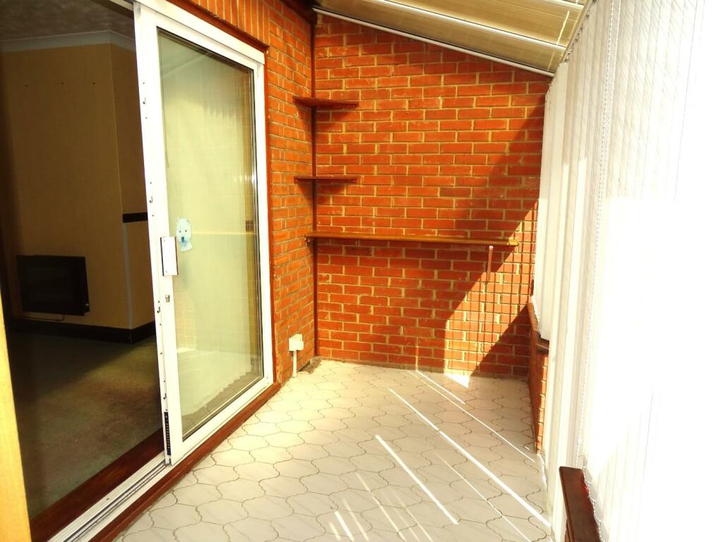 GARDEN ROOM