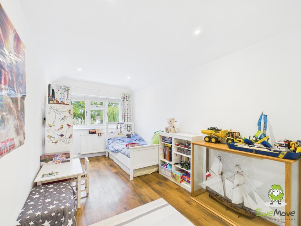 EweMove Estate Agents Basingstoke - Kings Road 