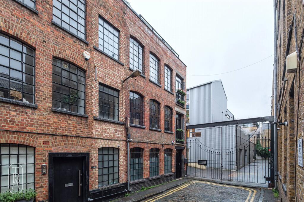 Cotton's Gardens, London, E2