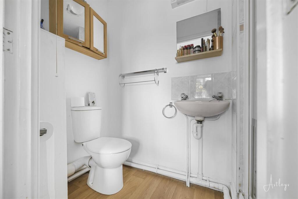 En-suite Shower Room