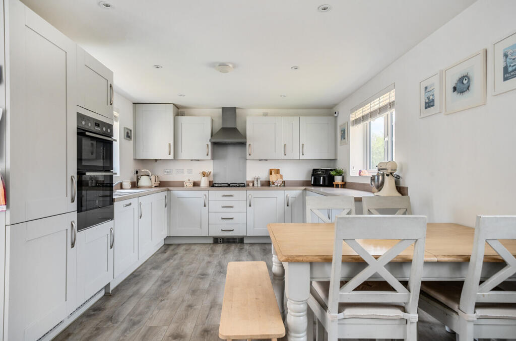 13017415683da3fb52996