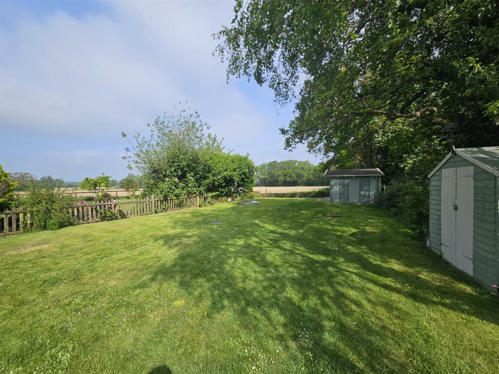 Garden4.jpg