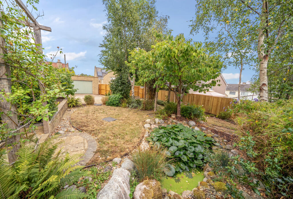 1340461-7-68a3570...