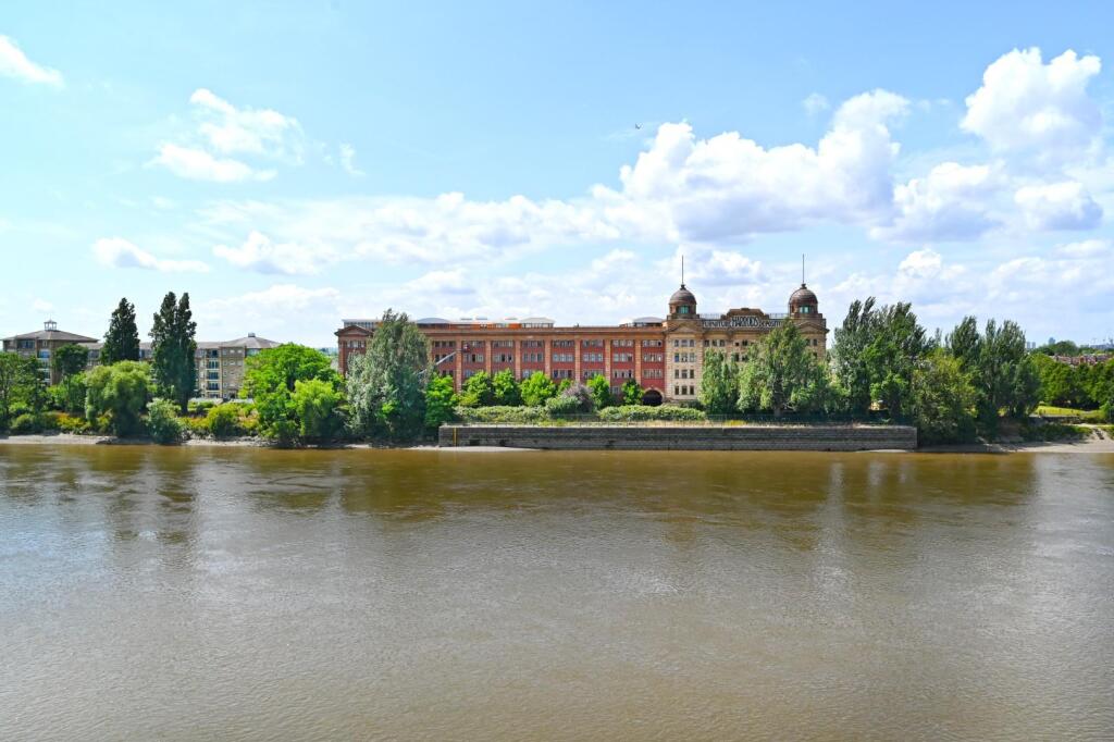 3-King-Henrys-Reach (8).JPG