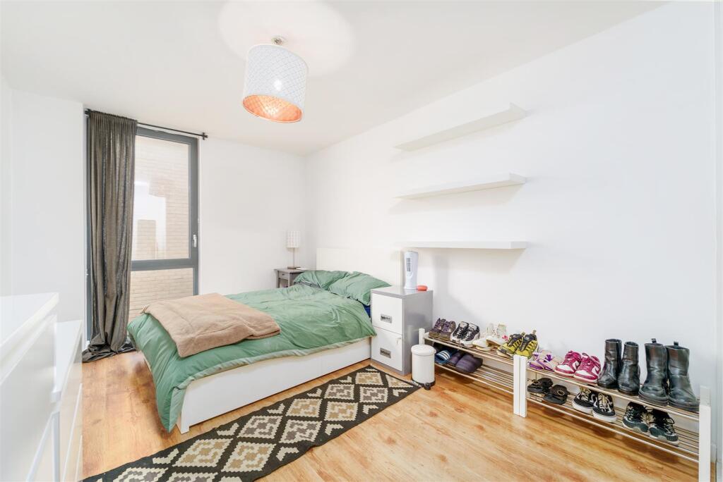 HELLIWELL &amp; CO.jpg