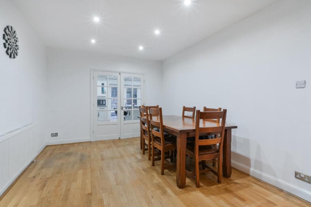 REIGATE ROAD (10).jpg