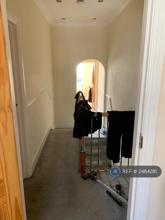 Upstairs Hallway 