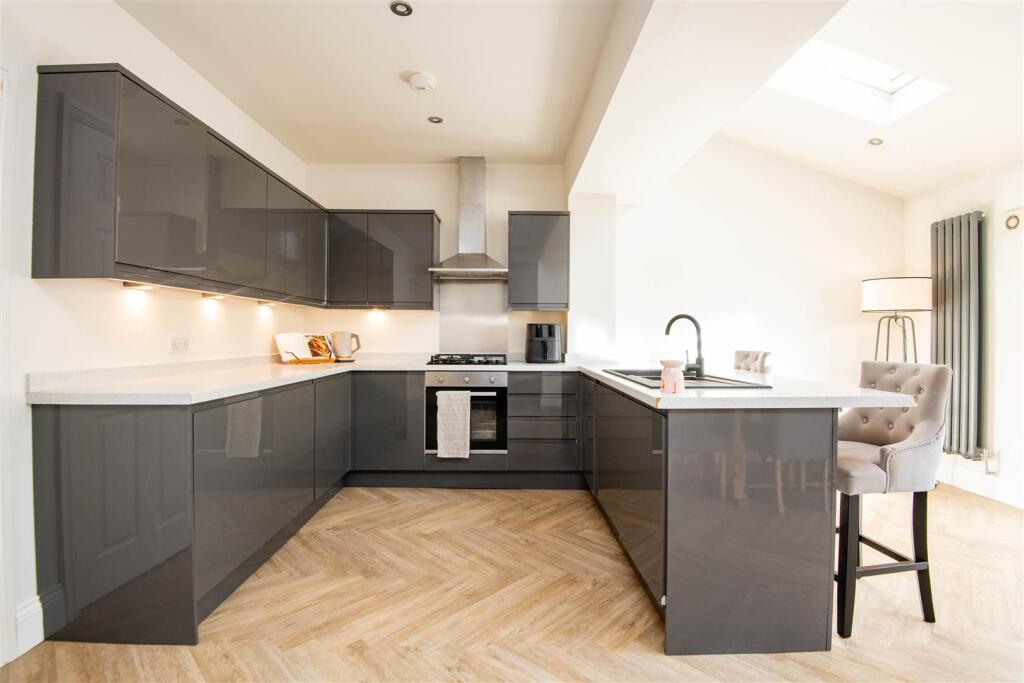 Kitchen / Diner