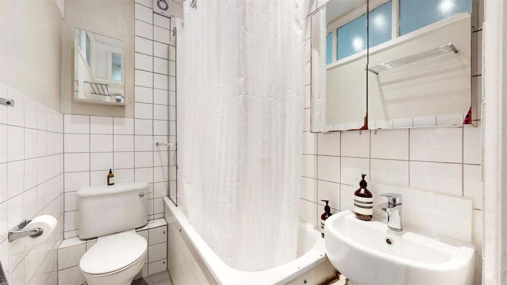 27 Mendip Houses, Welwyn Street - 7F4XtYi8mmOKLB0n