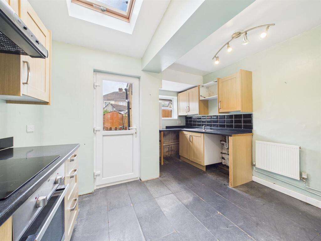 9 - Terraced House for Auction, Staple Hill.jpg