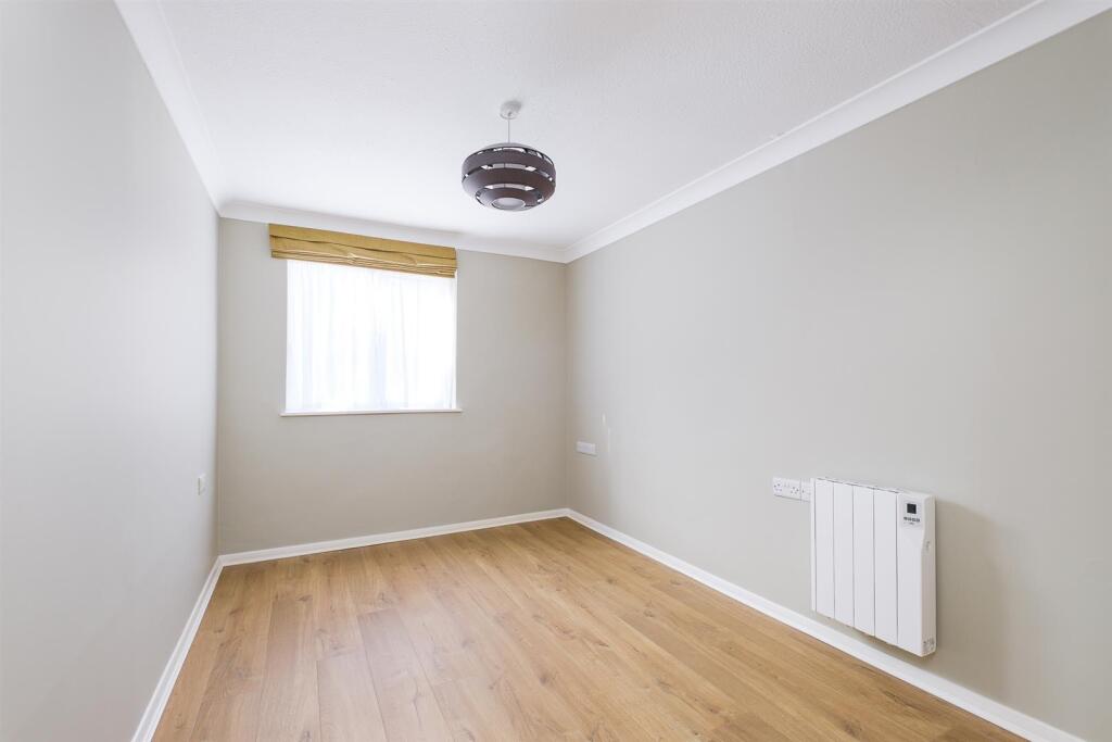 untitled (16 of 18).jpg