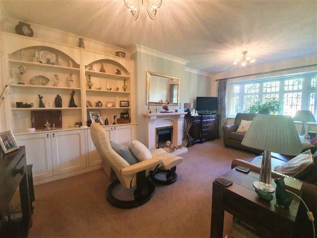Princethorpe Way, Ernsford Grange - Lounge