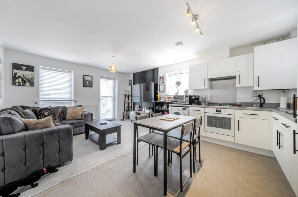 1-6821ddb4782d4-1...