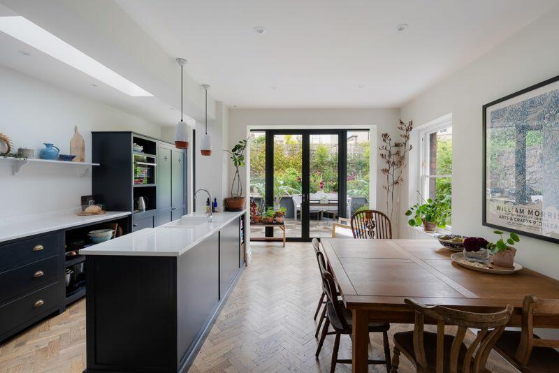 Kitchen/dining room
