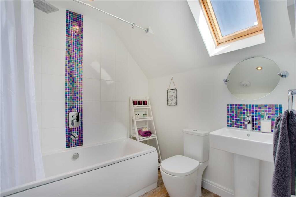 Ensuite Bathroom