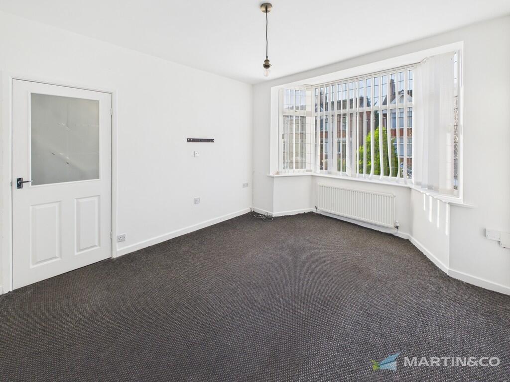 CAM02318G0-PR0572...