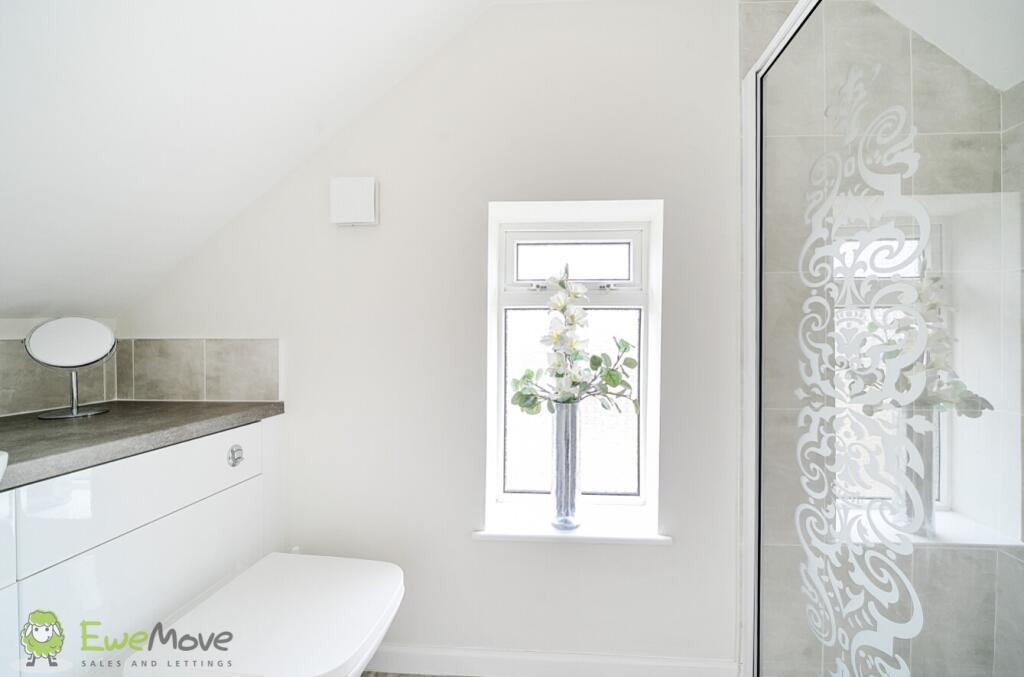 a25692f5-4ef4-4634-a267-08ec18191f08