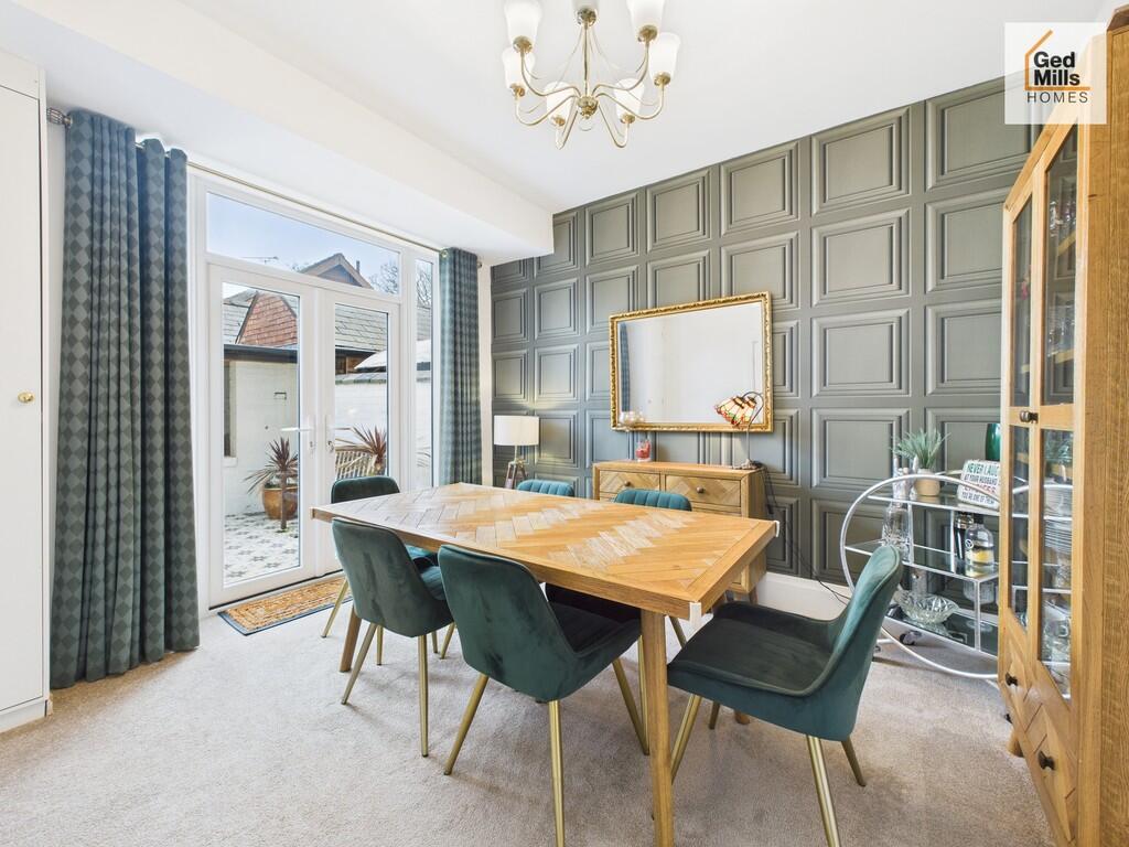 CAM04261G0-PR0114...