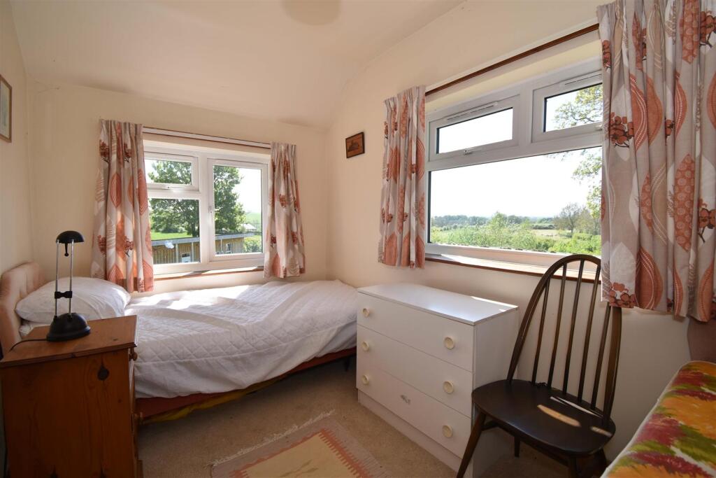 Bedroom Two T202511031159.jpg