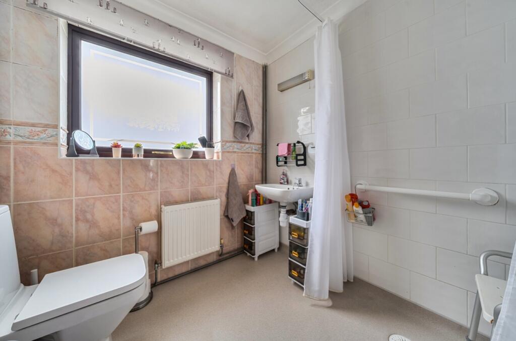 1377094-15-690c86197843a