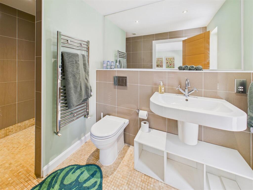 En-Suite Shower Room