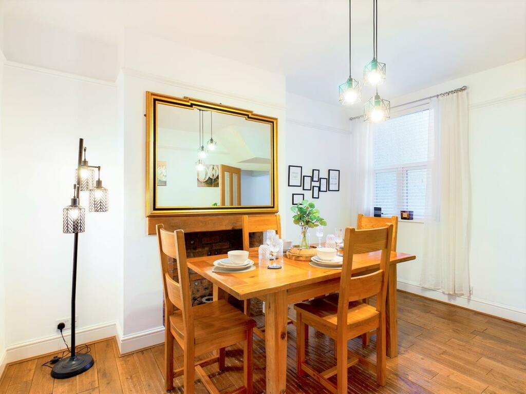 dining room light.jpg