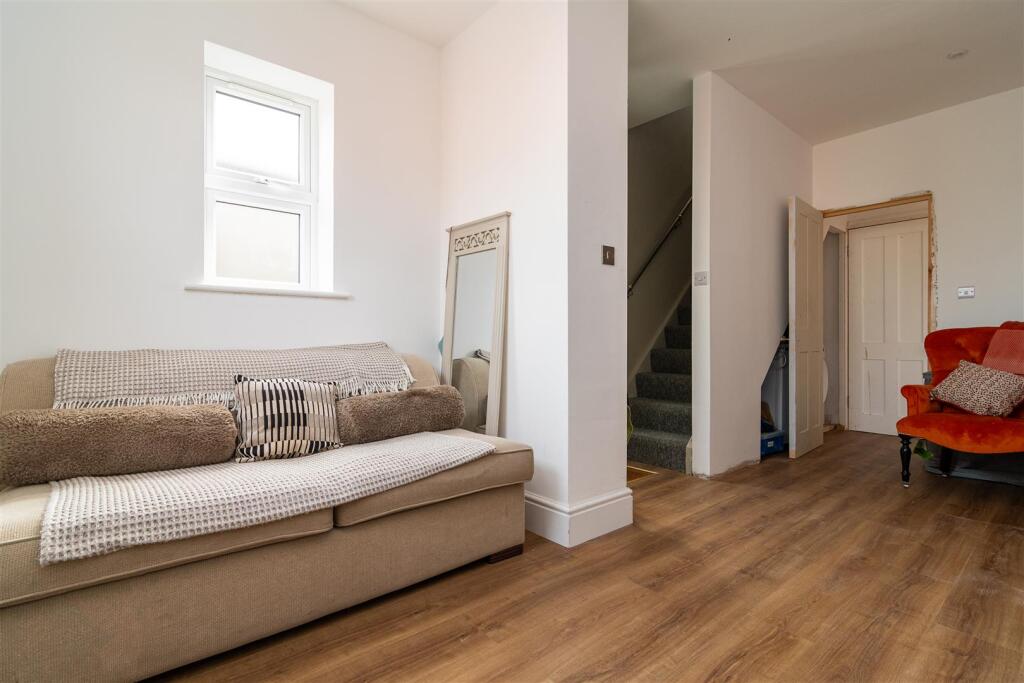 33 Shaftesbury Road (38).jpg