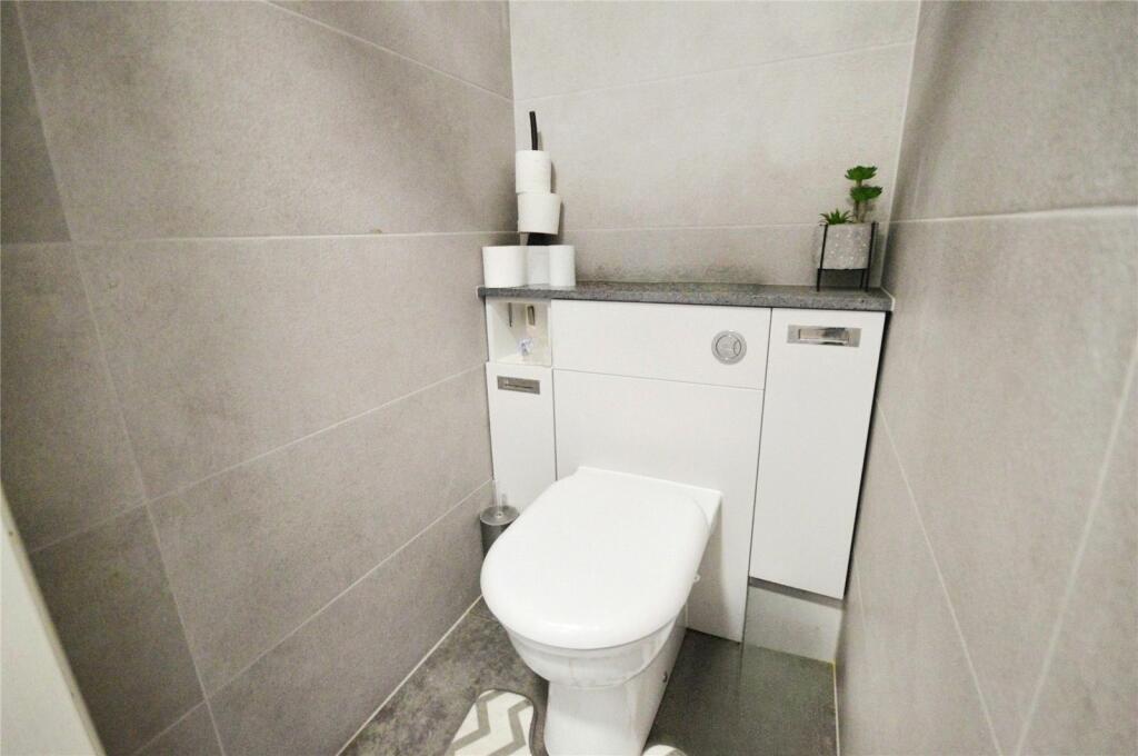 Shower Room/Wc