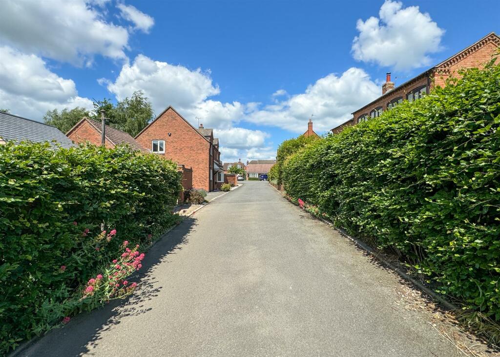 MARYS CLOSE