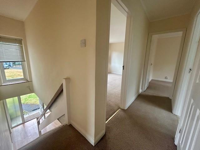 13 The Fairway landing.jpg