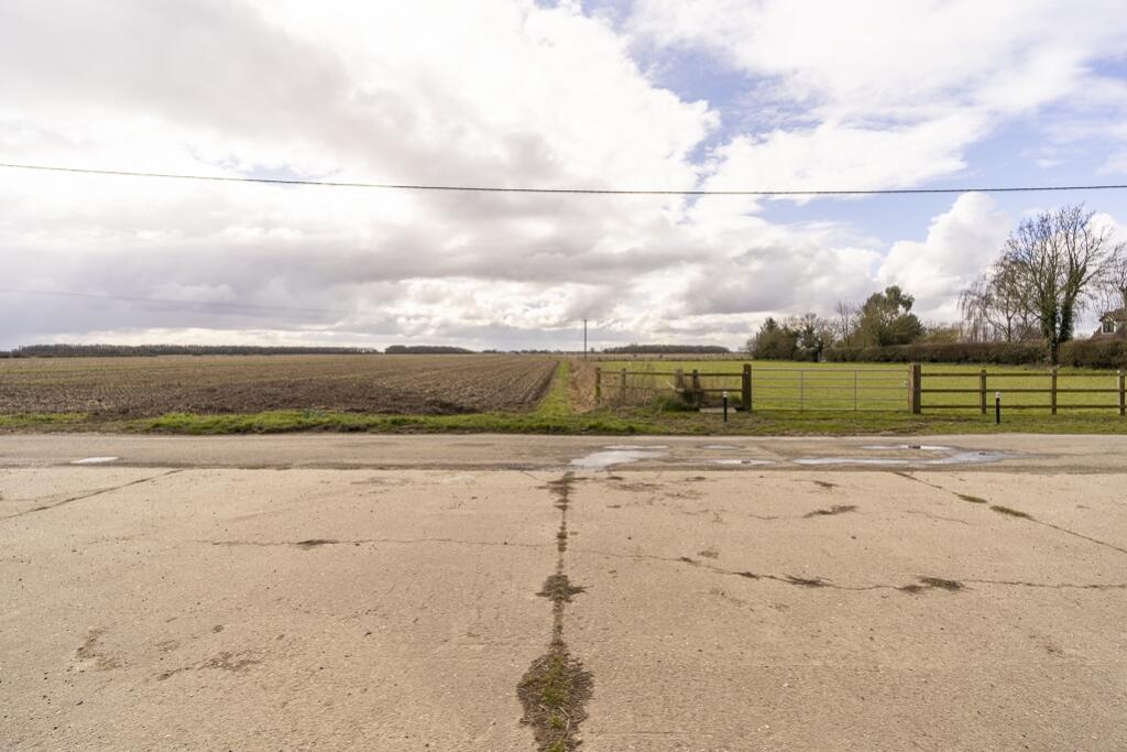 Land, Cheal Road (Gosberton)-10