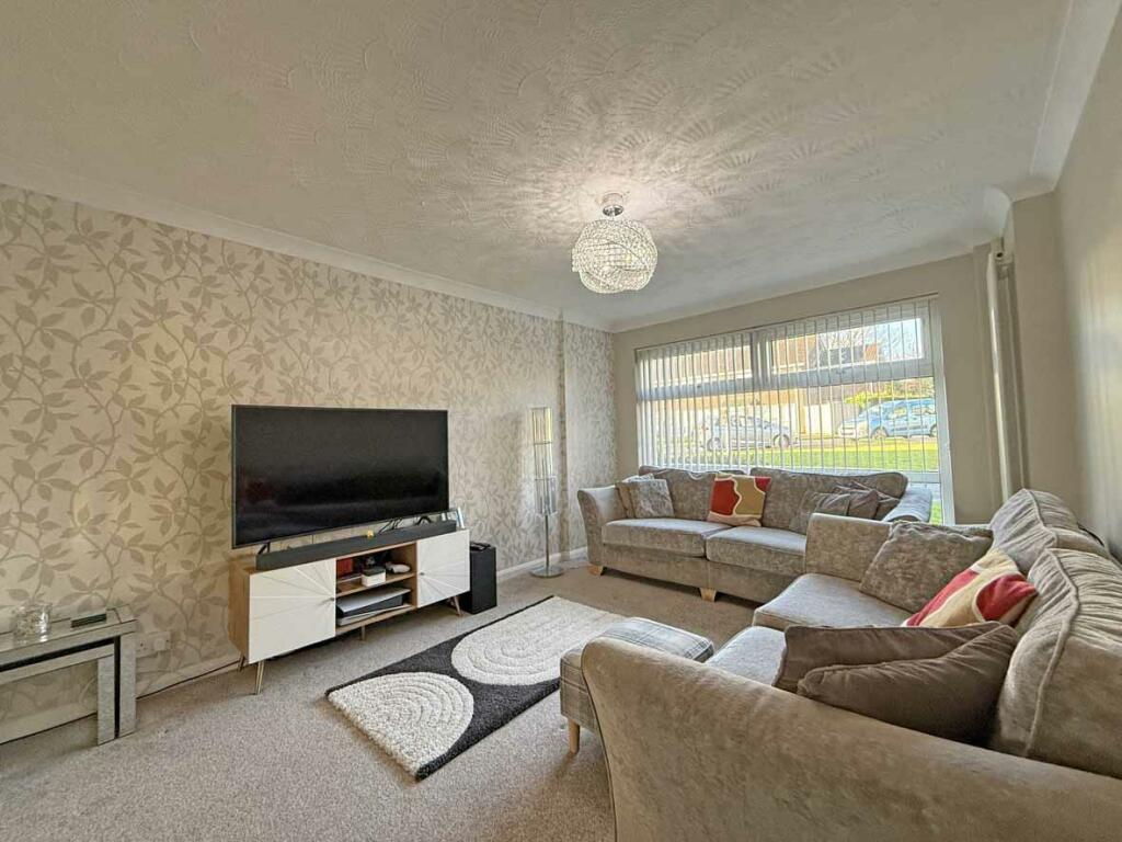 Chelson Gardens 27 New Lounge 2.jpg