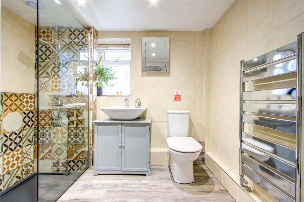 Bedroom 1 En-Suite
