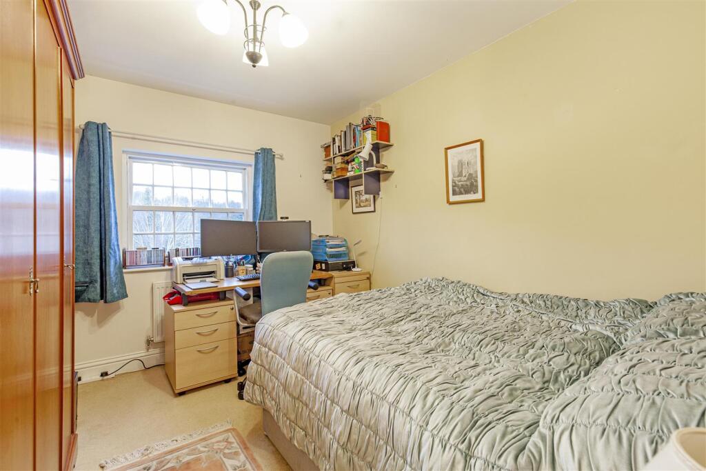 Bedroom 3-1.jpg