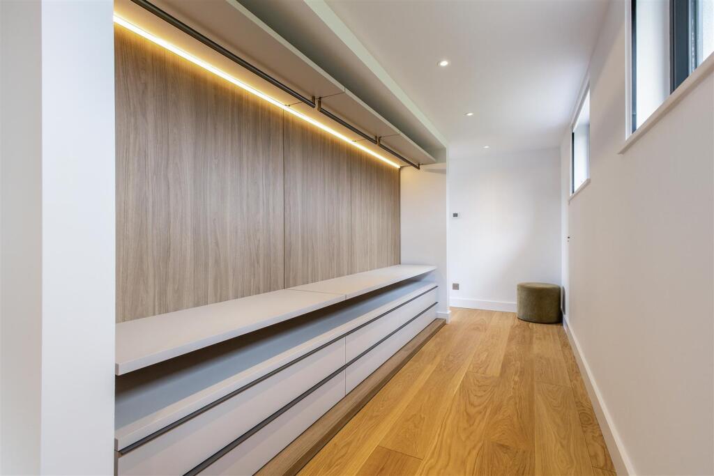 85837, Foxglen, Warren Lane  (59).jpg