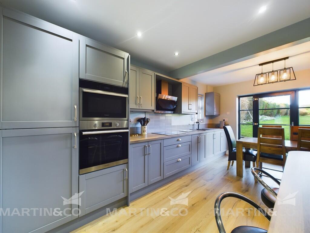 CAM02406G0-PR0408...