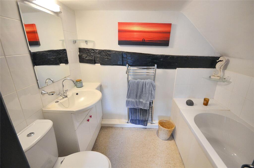 En-Suite 1