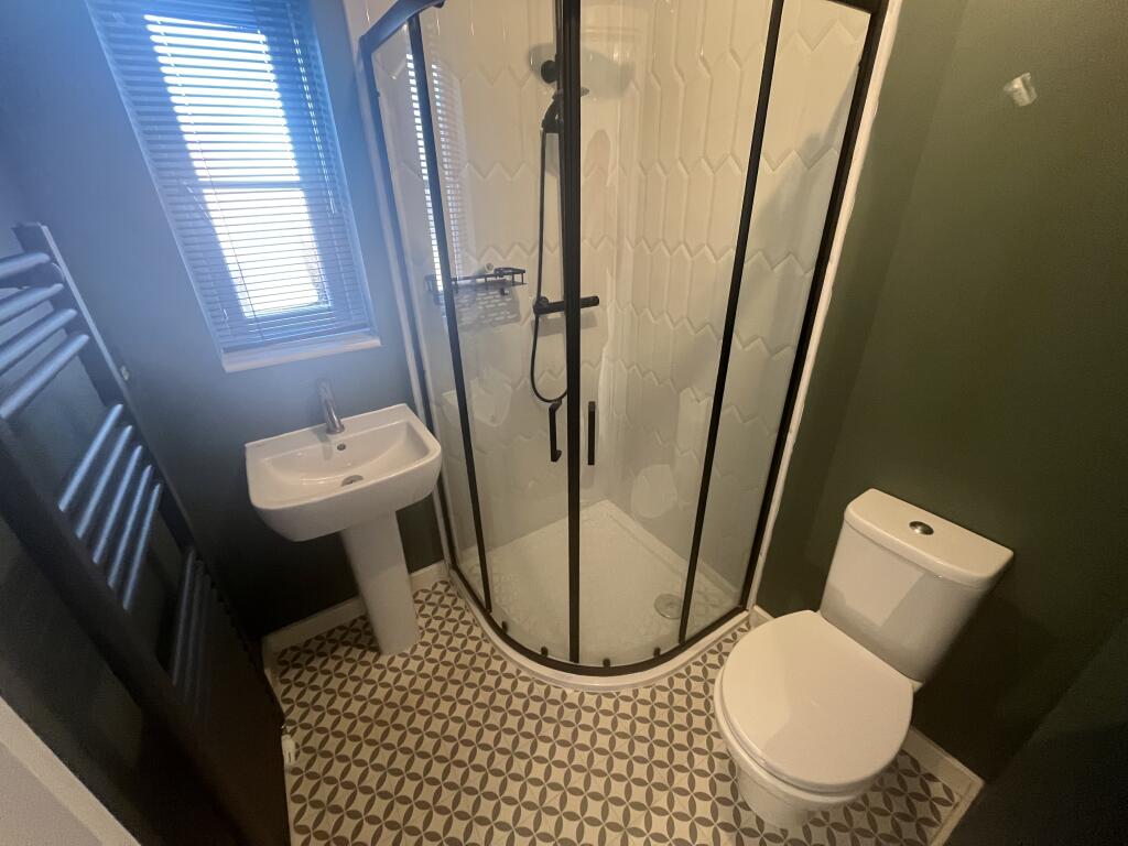 En-suite Bathroom