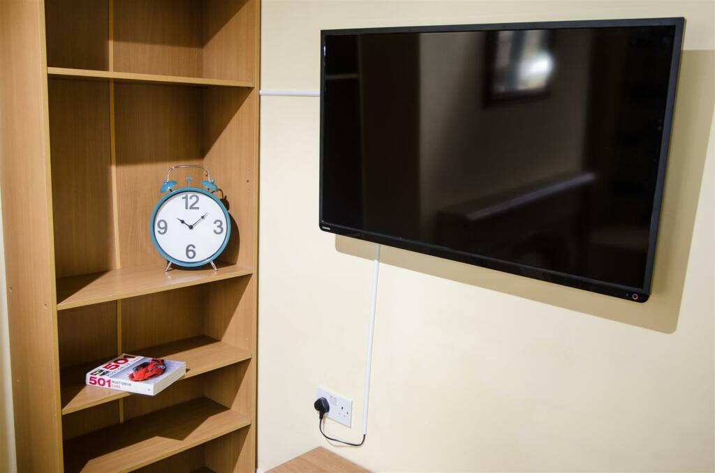 msl 13 lonsdale pl 09.jpg