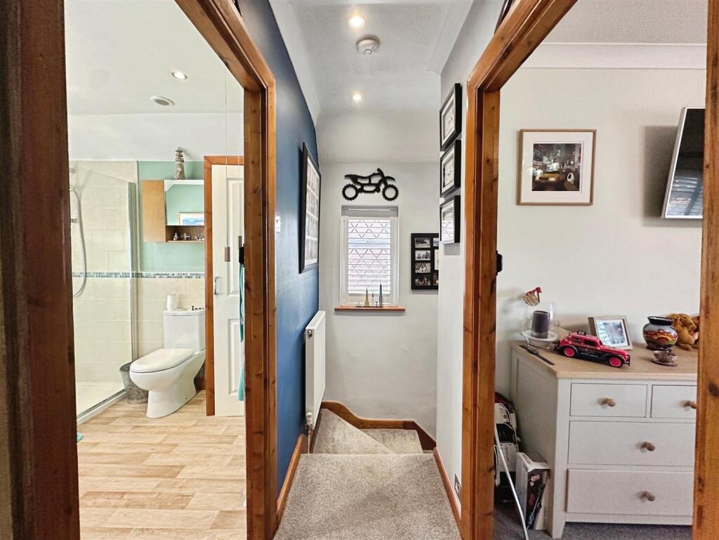 b37307b5--4837-8B96-2F55C5AA05F5-11963-000003669AC